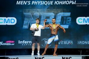 MEN'S PHYSIQUE ЮНИОРЫ
